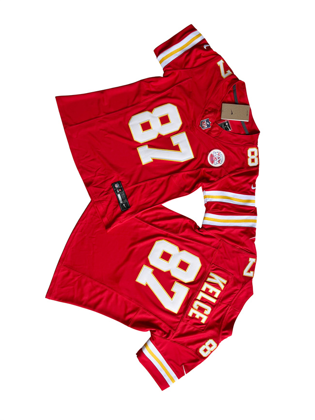 Women's Kansas City Chiefs #87 Travis Kelce Red 2023 F.U.S.E. Vapor Untouchable Limited Stitched Jersey(Run Small)